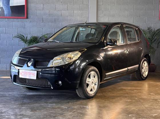 RENAULT SANDERO 1.6 PRIVILÉGE 8V HI-FLEX 4P MANUAL RENAULT SANDERO 1.6 PRIVILÉGE 8V HI-FLEX 4P MANUAL